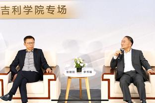 范德彪：此前比赛中左手手指受伤 目前需绑绷带但并不严重