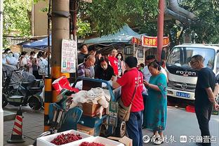 莫耶斯：一直很喜欢和曼联比赛，希望我们能够延续之前的状态